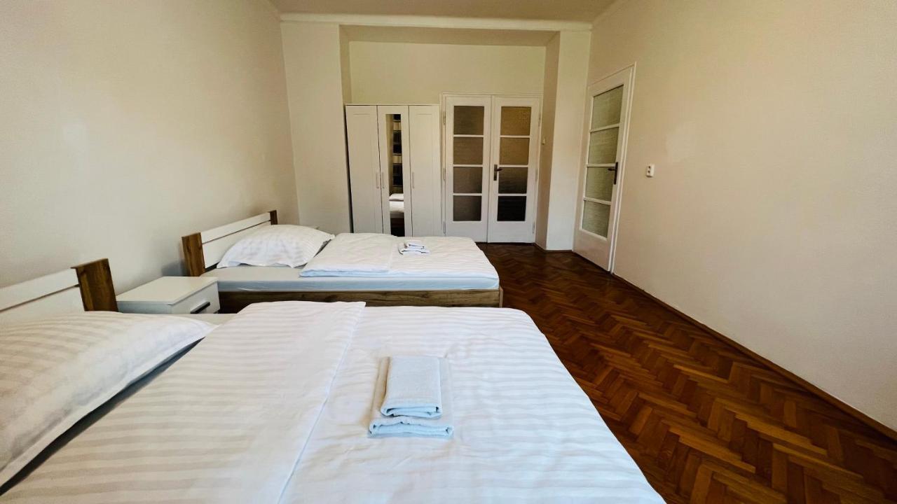Cosy Flat In The Heart Of Prague Apartment ภายนอก รูปภาพ