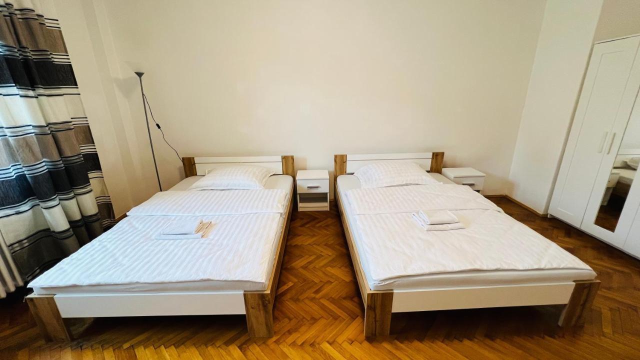Cosy Flat In The Heart Of Prague Apartment ภายนอก รูปภาพ