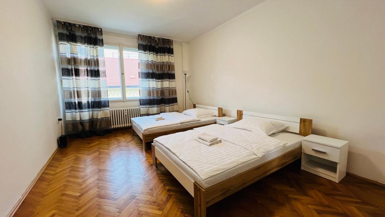 Cosy Flat In The Heart Of Prague Apartment ภายนอก รูปภาพ